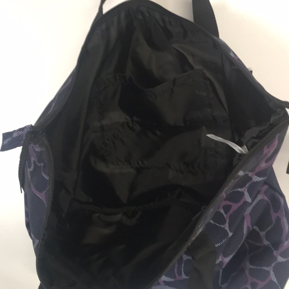 New Under Armour On The Run Tote Bag - Picture 5 of 6